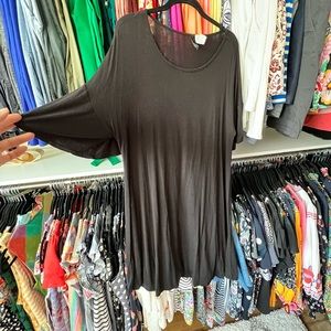 Ruffle sleeve black dress